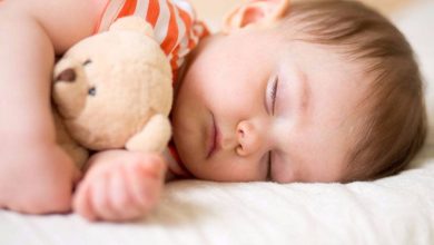حيل سحرية لمساعدة الطفل علي النوم بسهولة