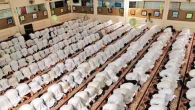 صور طلاب المدارس يؤدون صلاة الاستسقاء بمختلف مناطق المملكة