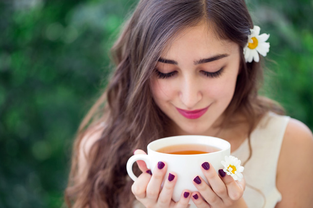6 فوائد من أهم فوائد الشاي للشعر