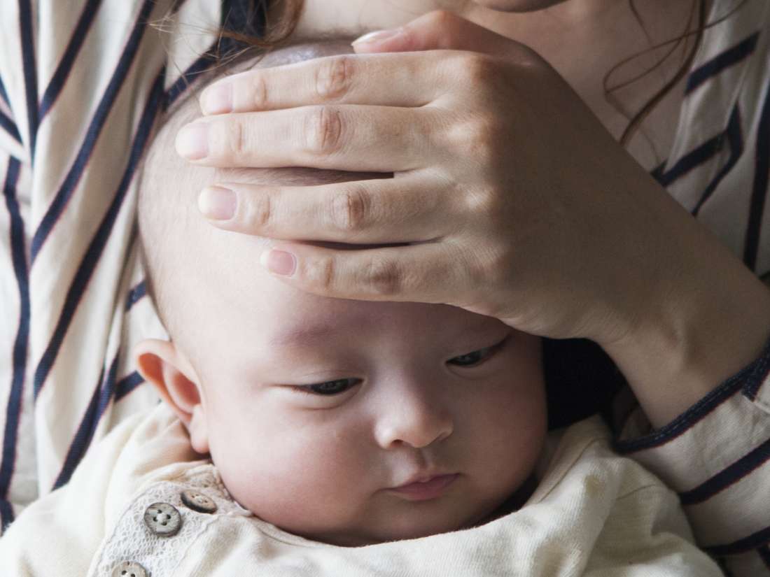 أسباب ارتفاع درجة حرارة رأس الرضيع مجلة الدايت