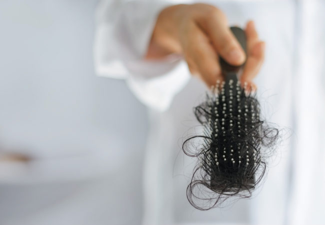 وصفات لمنع تساقط الشعر