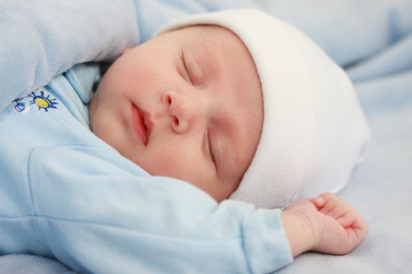 تمزيقه مهيب غنائي  متى ينتظم نوم الطفل حديث الولادة وأسباب قلة النوم عند الرضع - مجلة رجيم