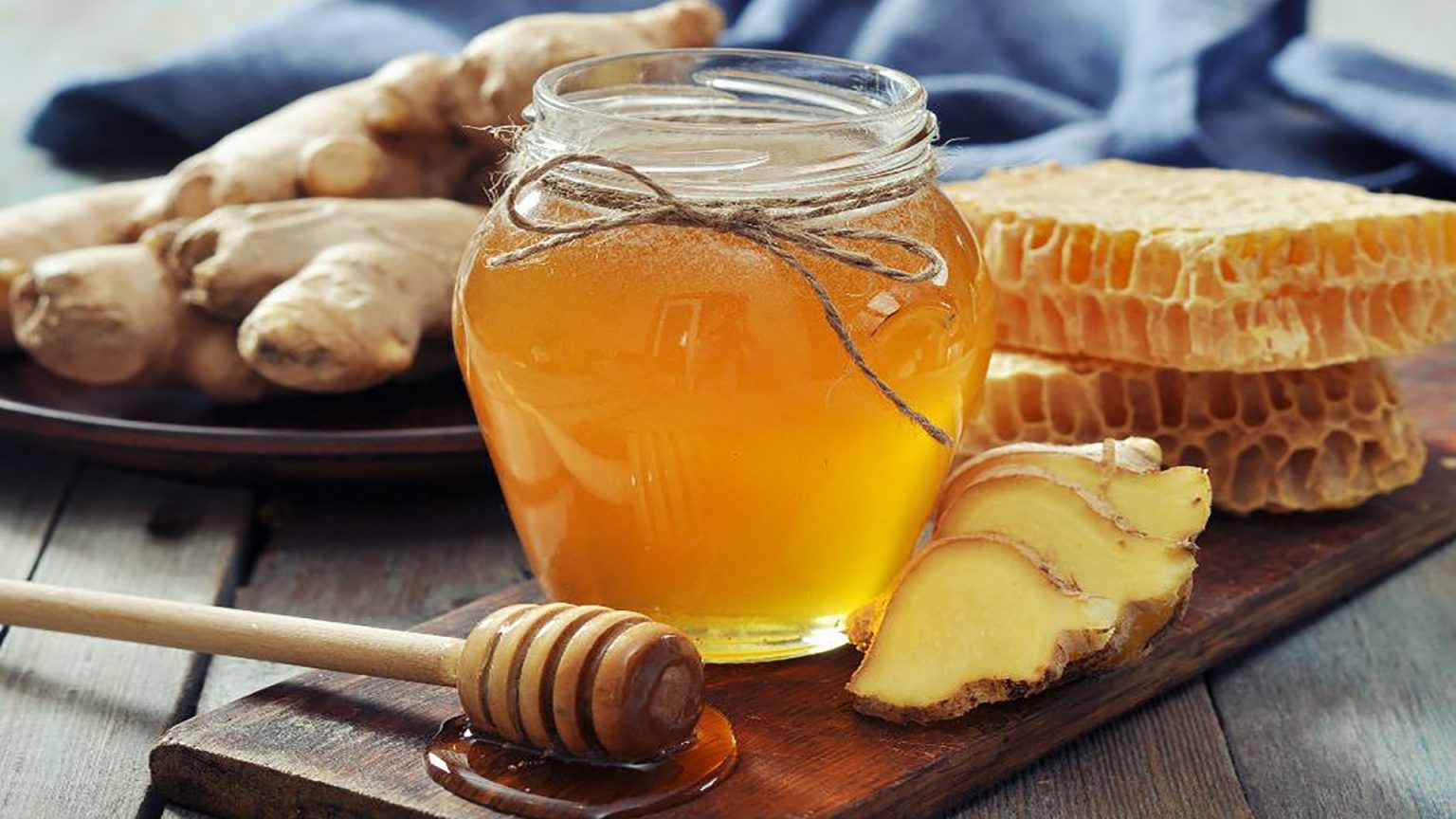 فوائد العسل للبشرة الدهنية .. تركيبة خرافية لبشرة نضرة مجلة رجيم